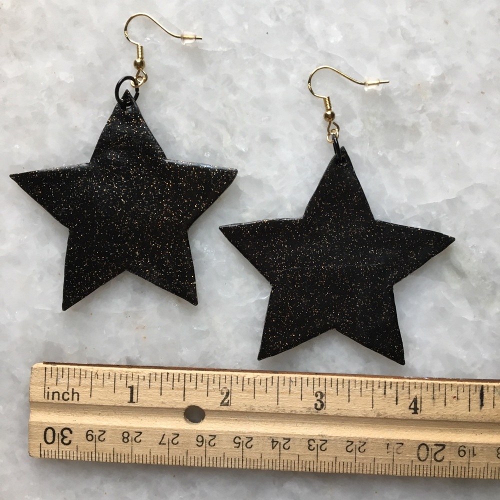 Large Black Stars with gold glitter accents handcrafted statement earrings ✨⭐️🖤 - Picture 8 of 13